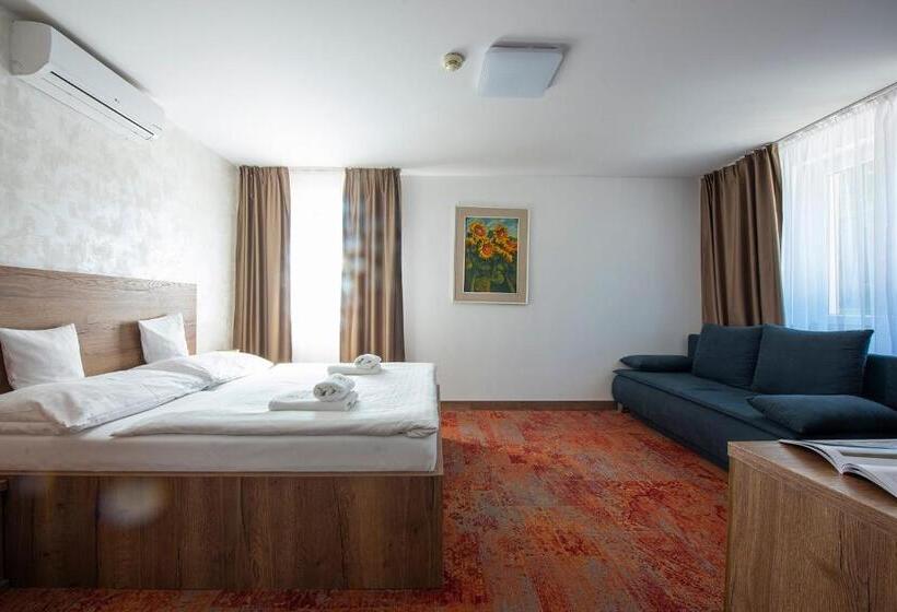 Семейный Номер, Wellness Hotel Vinnay