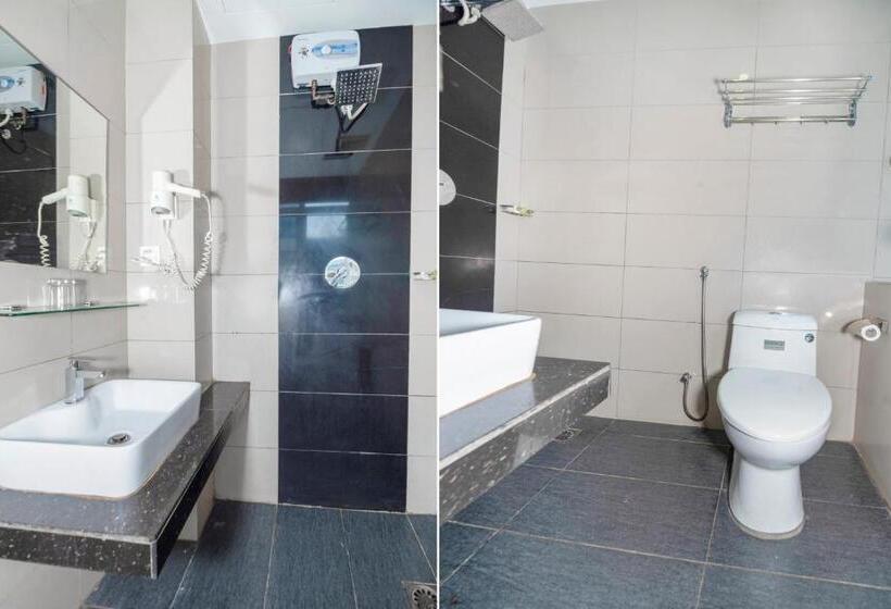 سوییت سوپریور, Oyo 89944 Stay Inn