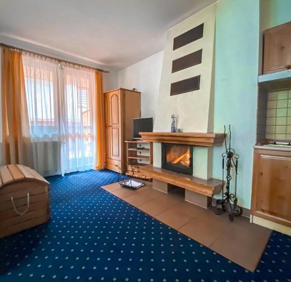 Studio Standard, Penzión Teniscentrum