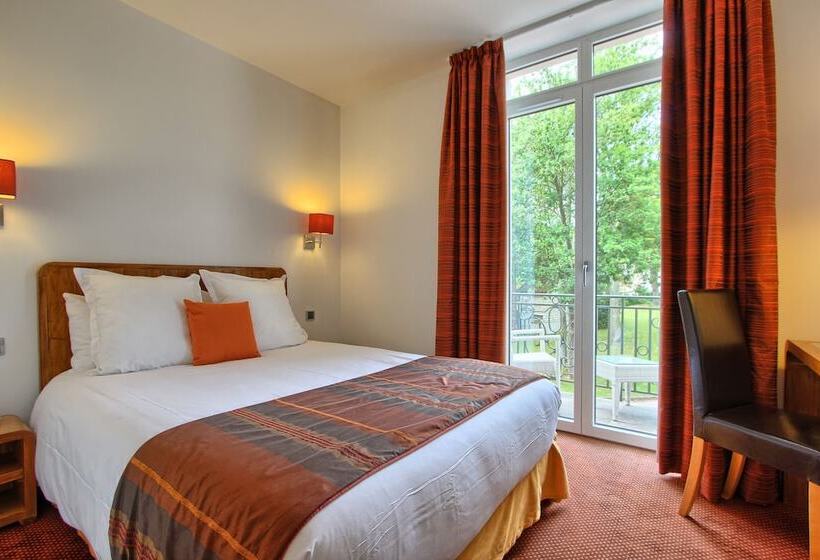 Номер Стандарт, Logis Hôtel & Restaurant   Le Manoir De Sauvegrain