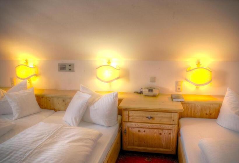 Номер Стандарт Трехместный, Hölzer Bräu By Lehmann Hotels