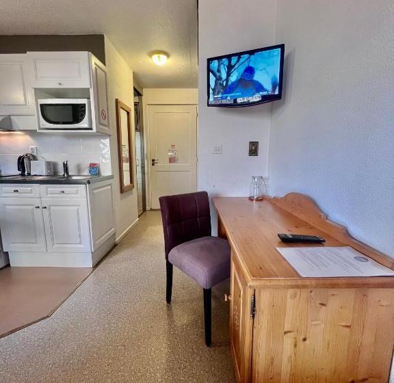 استودیوی استاندارد, Résidence Côté Chalet