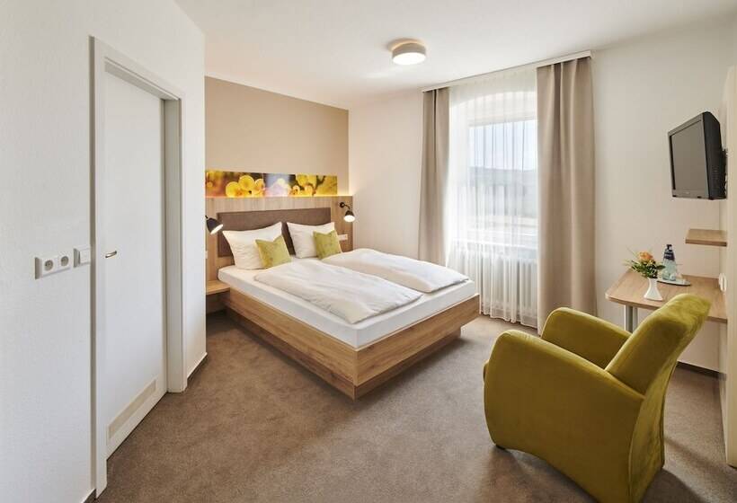Номер Стандарт, Kreuz Post Hotel Restaurant Spa