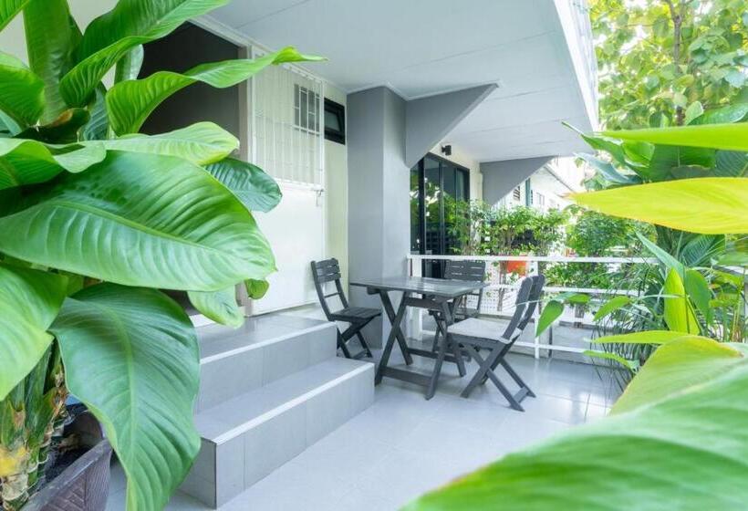 발코니 수피리어 룸, The Beach Cha Am Residence