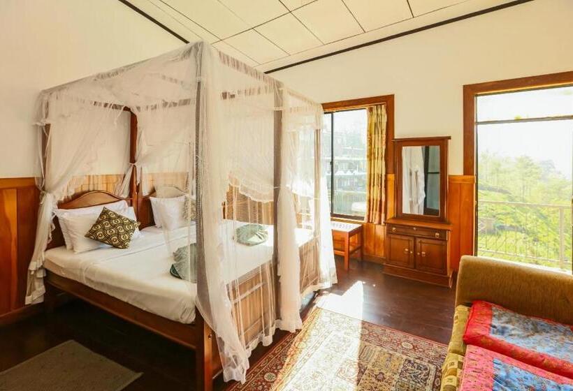 Номер Deluxe Одноместный, Srilak View Holiday Inn