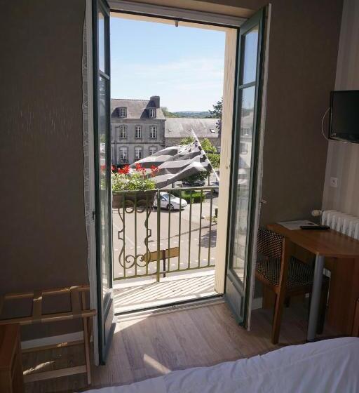 Номер Стандарт, Le Relais De La Place