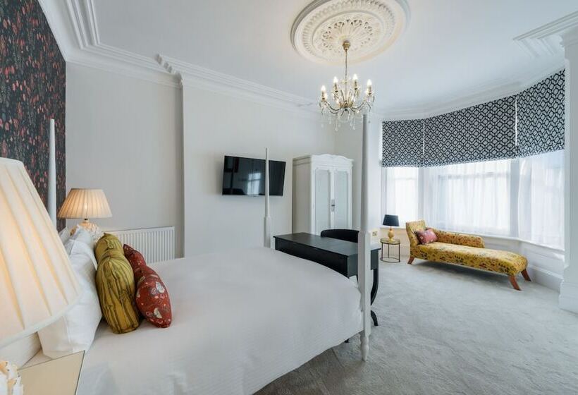 Номер Superior Кровать Кинг, The Clarence Boutique Rooms