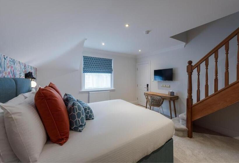 Номер Superior Кровать Кинг, The Clarence Boutique Rooms