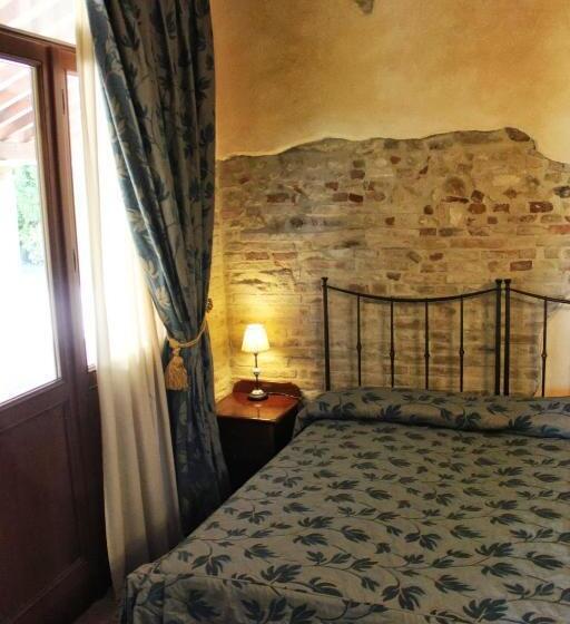 Номер Superior, Castello Montegiove