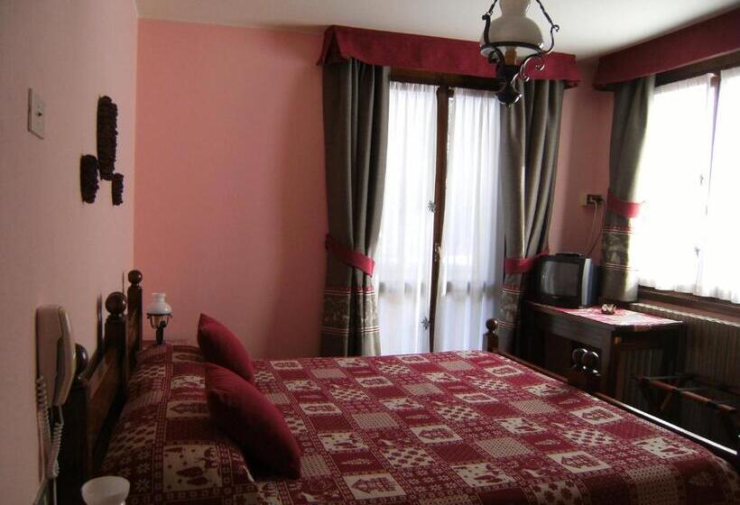 Номер Стандарт с Балконом, Garni Thurwieser   B&b