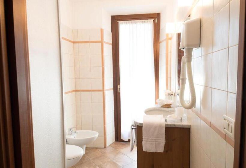 Четырехместный Номер Стандарт, Residence Chateau