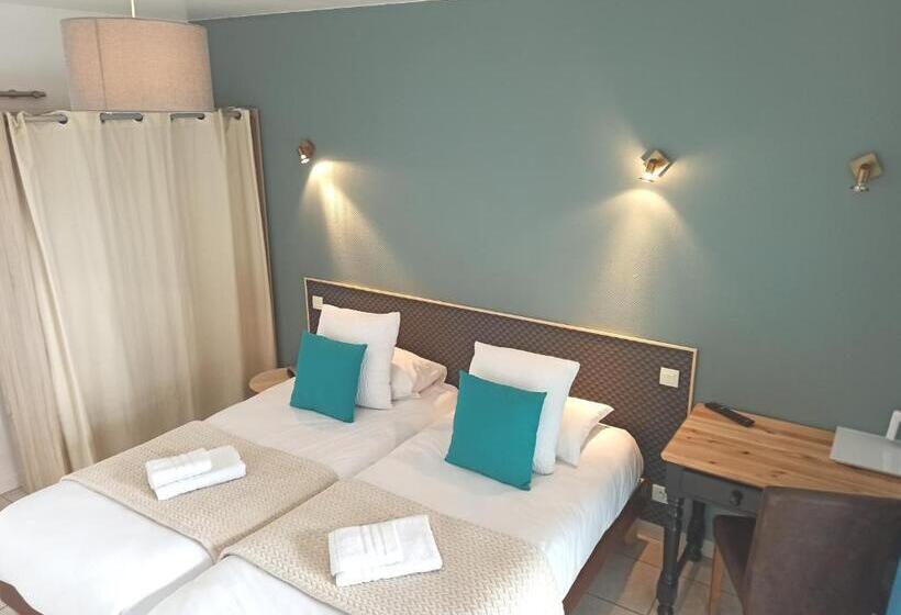Номер Стандарт Адаптированный для Инвалидов, Logis Hôtel La Rosière