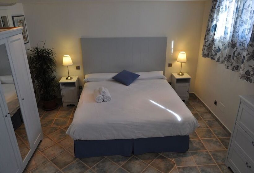 스탠다드 트리플 룸, Welcome Inn Nerja Guest House Luxury Bed & Breakfast