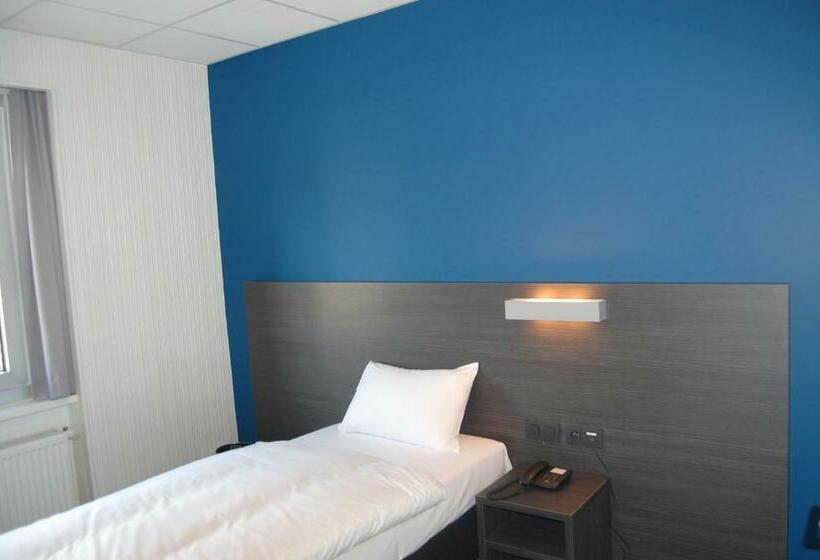 اتاق استاندارد یک نفره, Antwerp Harbour