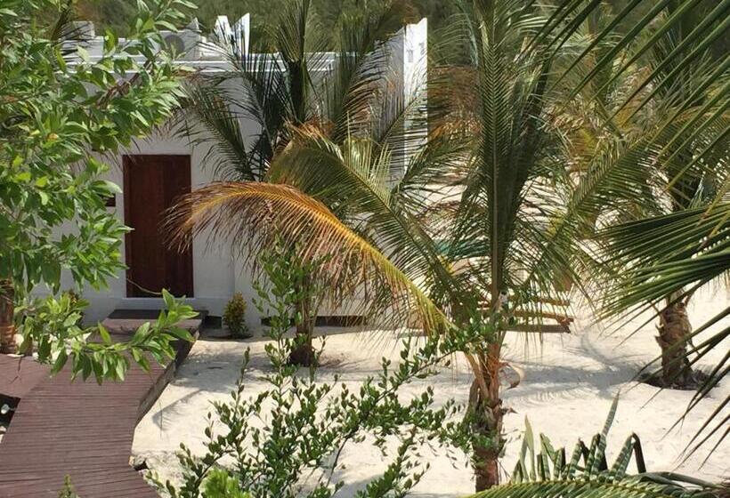 اتاق استاندارد, Konokono Beach Resort And Isaraya Luxury Overwater Villas