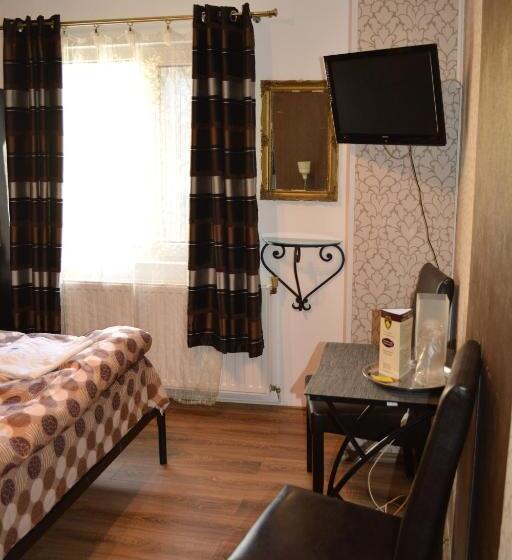 اتاق استاندارد یک نفره, Pension Casa Leone