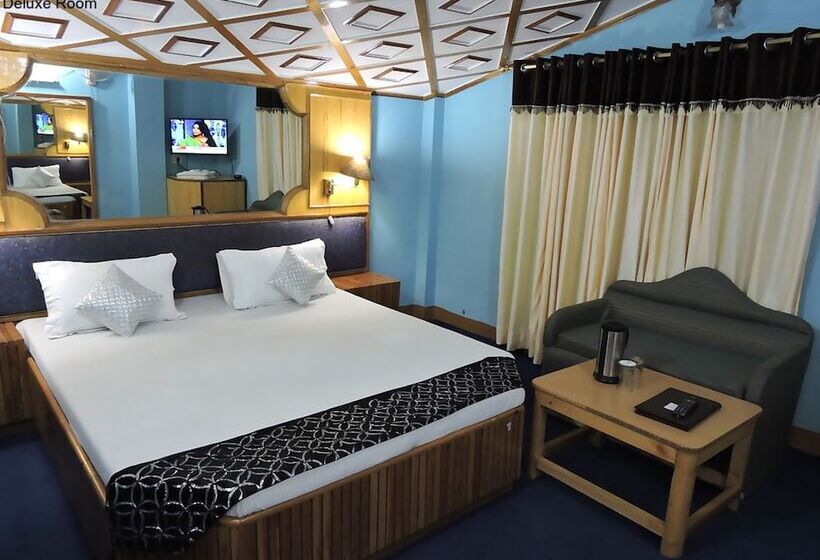 Номер Deluxe, Chaman Palace