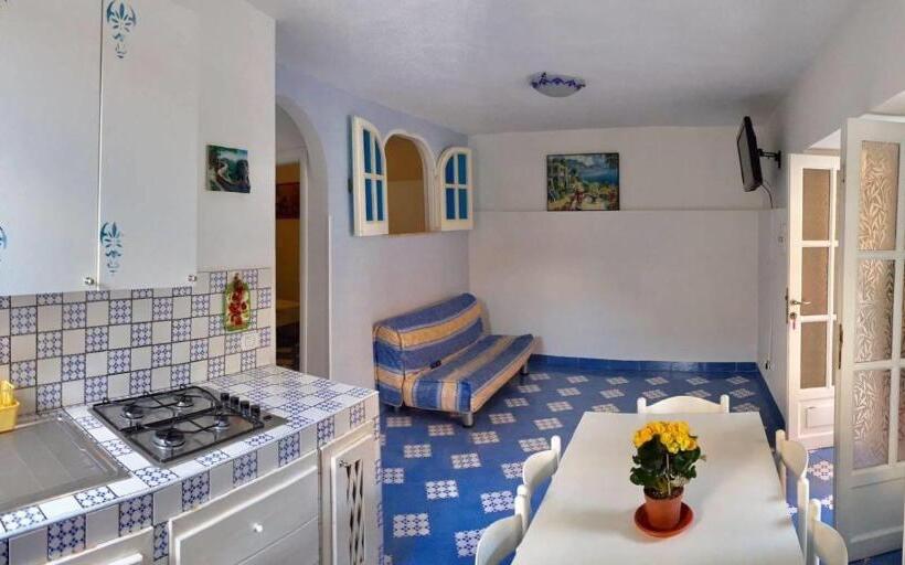 Апартаменты 2 Спальни, Castellabatecoast