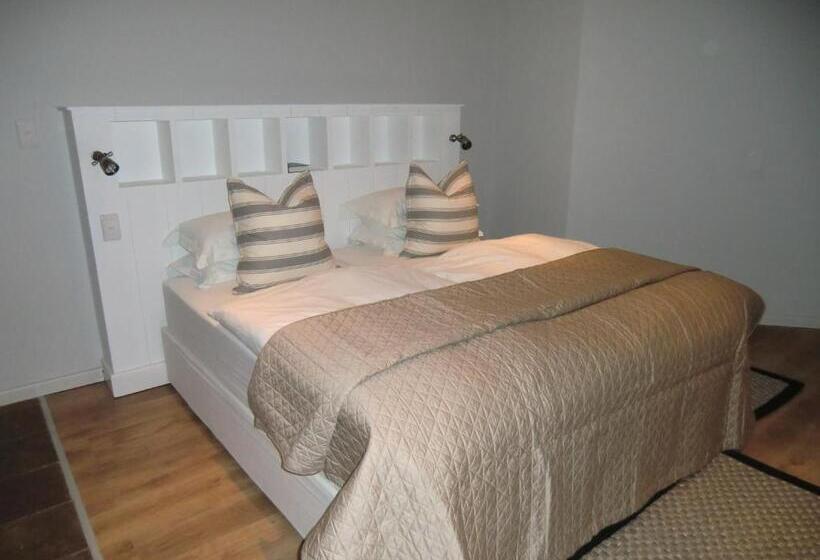 اتاق استاندارد, Oyster Box Guesthouse