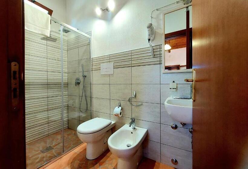 Трехместный Номер Классика, Parco Esmeralda   Family Residence E Breakfast