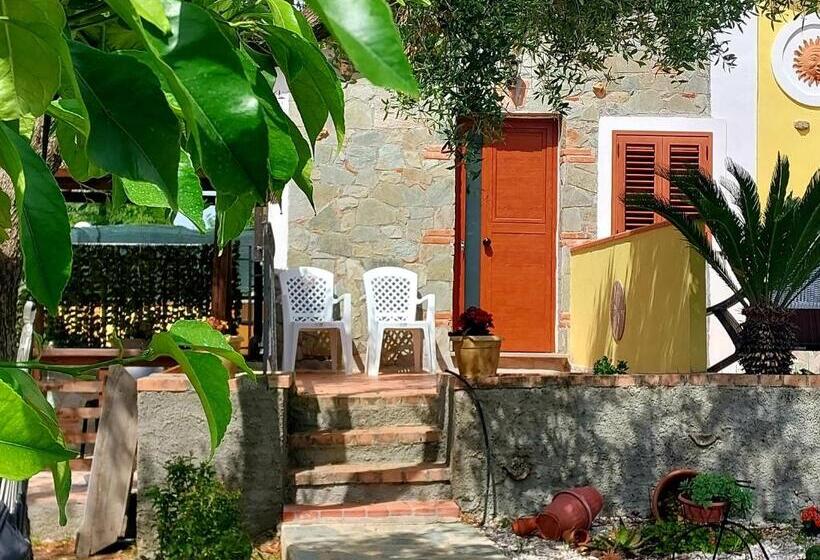 Triple Classic Room, Parco Esmeralda   Family Residence E Breakfast