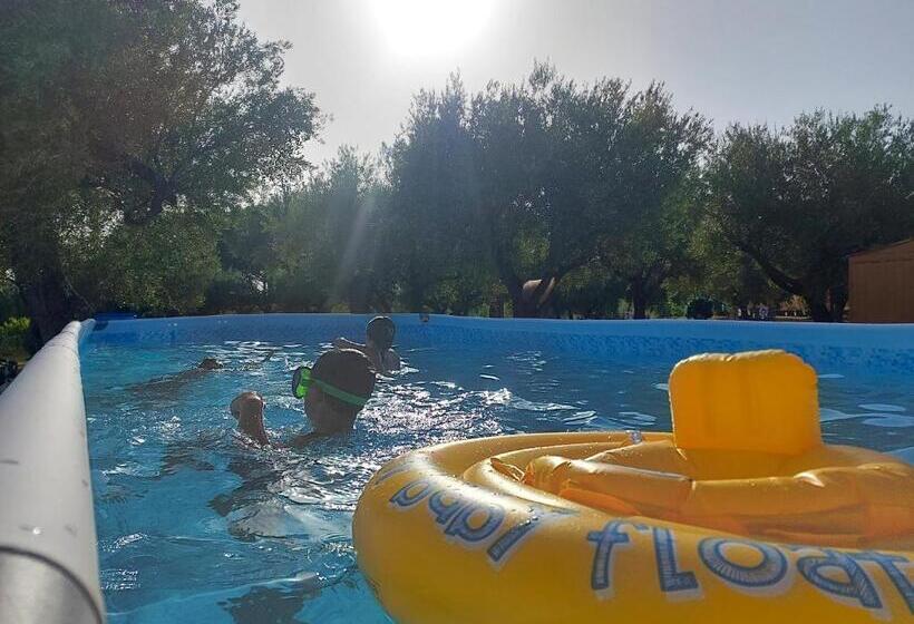 Четырехместный номер Премиум, Parco Esmeralda   Family Residence E Breakfast