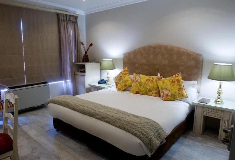 Quarto Standard Cama King, Cedarwoods Of Sandton