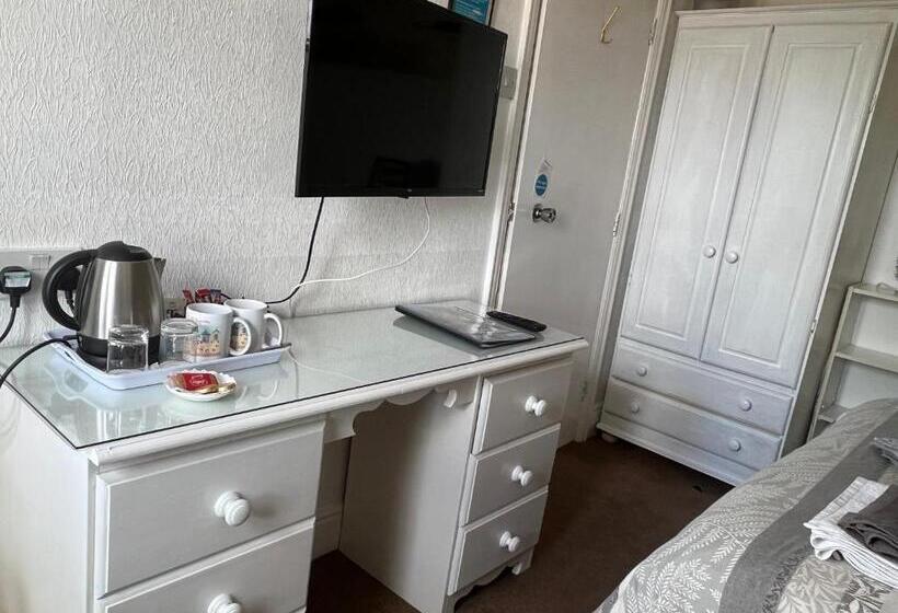 اتاق لوکس, B&b Near The Sea