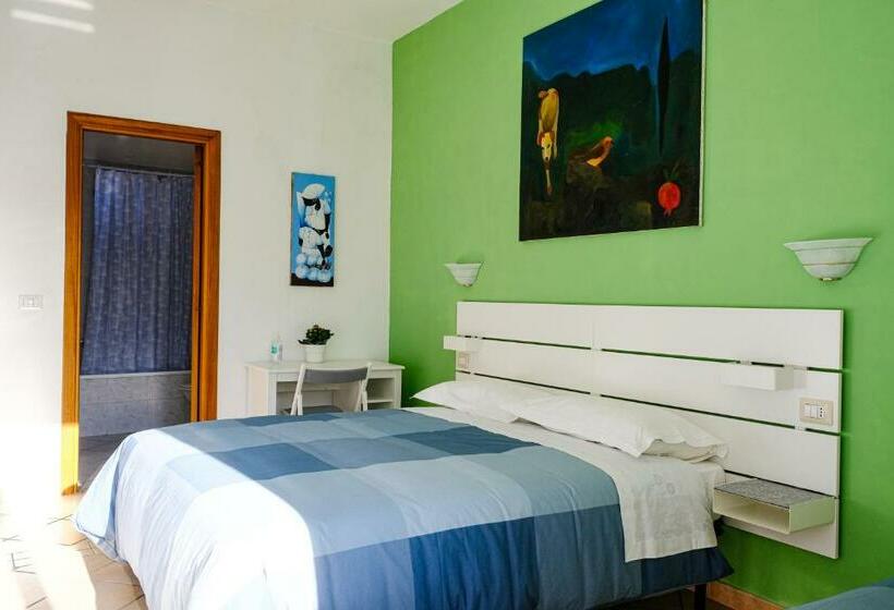 اتاق استاندارد با بالکن, A Casa Di Chiara Bed And Breakfast