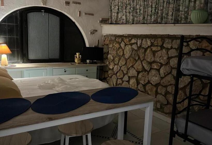 Бунгало Стандарт, Fondazione Villa Point Onlus
