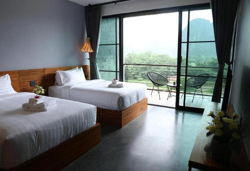 プレミアムルーム, Inthira Vang Vieng