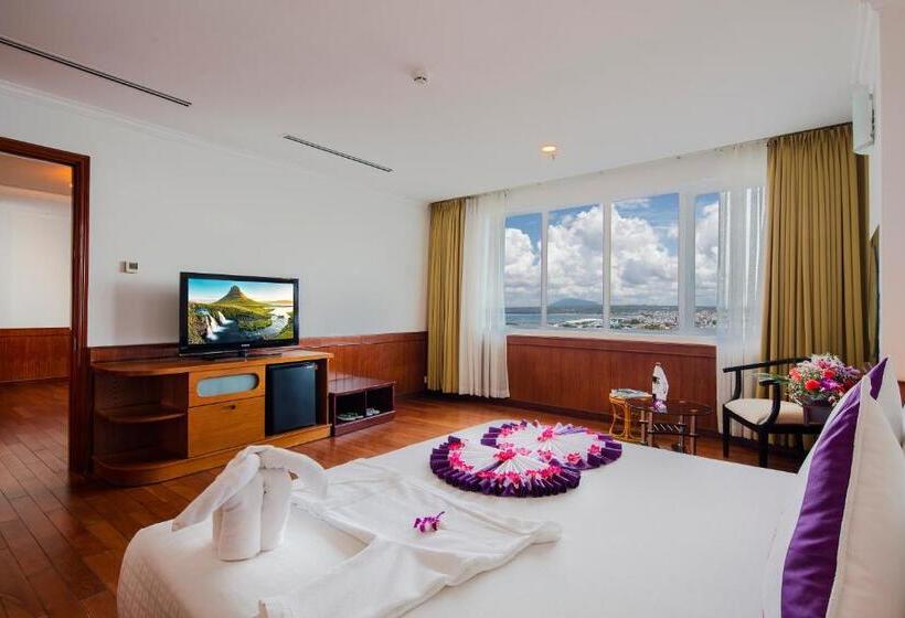 سوییت جونیور با چشم‌انداز دریا, Ttc Hotel Phan Thiet