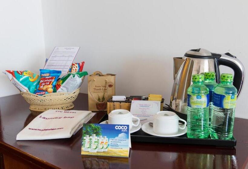 اتاق لوکس با چشم‌انداز دریا, Ttc Hotel Phan Thiet