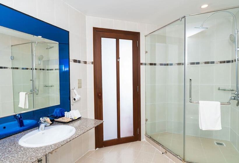 اتاق خانوادگی با چشم‌انداز دریا, Ttc Hotel Phan Thiet