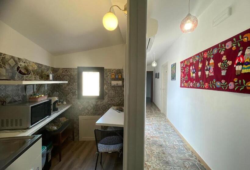 Номер Стандарт, Affittacamere Agorà