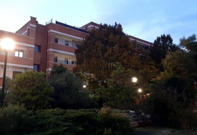 اتاق استاندارد, My B&b   Strada Vecchia Del Pinocchio 3/b