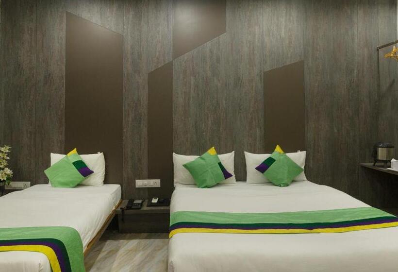 Номер Deluxe, Treebo Urban, 1 Km From Railway Station