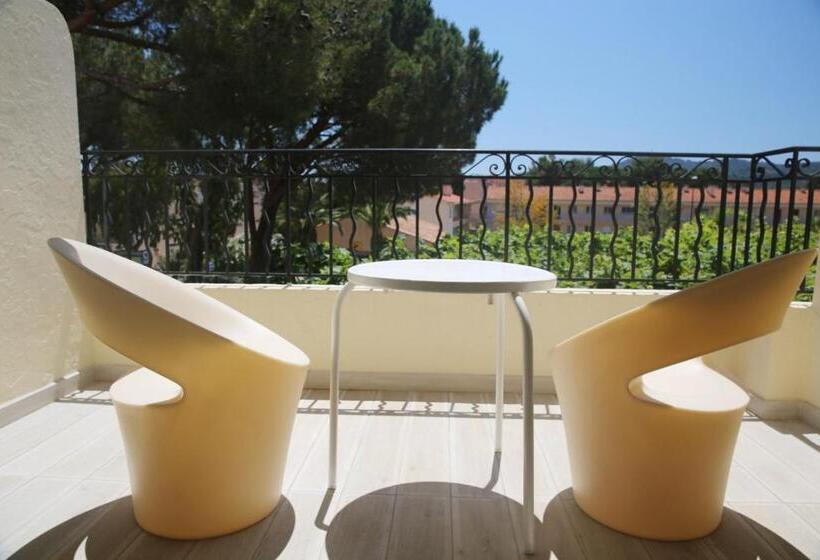 Номер Стандарт с Гидромассажем, Hôtel De La Plage   Hdlp