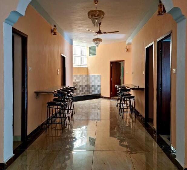 اتاق لوکس, La Villa Pondi Chérie Centertownbeachauroville