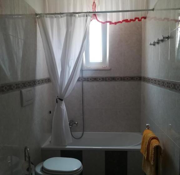 Четырехместный Номер Стандарт, B&b Villa Paradiso