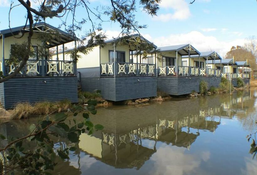 침실 2개 스위트, Capital Country Holiday Park