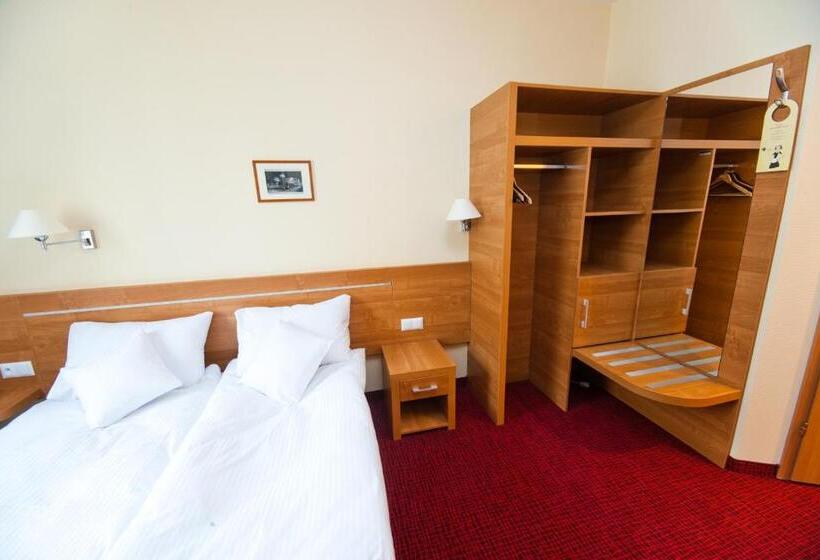 Standardzimmer, Malinowski Business