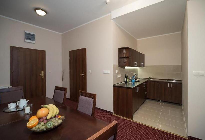 Апартаменты 1 Спальня, Jasek Premium Hotel Wrocław