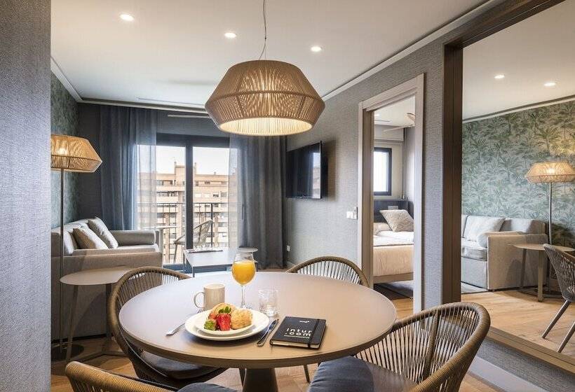 ２ベッドルームデラックスアパートメント, Apartamentos Core Suites Valencia