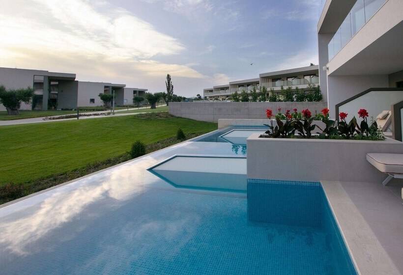 Номер Deluxe Вид на Море, Ammoa Luxury Hotel & Spa Resort