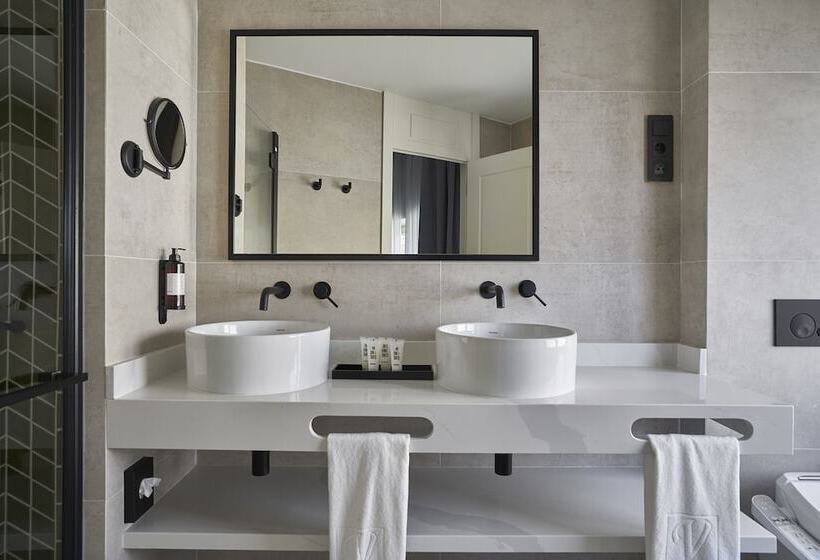Habitación Superior, Vincci Larios Diez