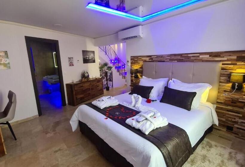 Номер Стандарт, Loveroom La Garçonn Hyeres