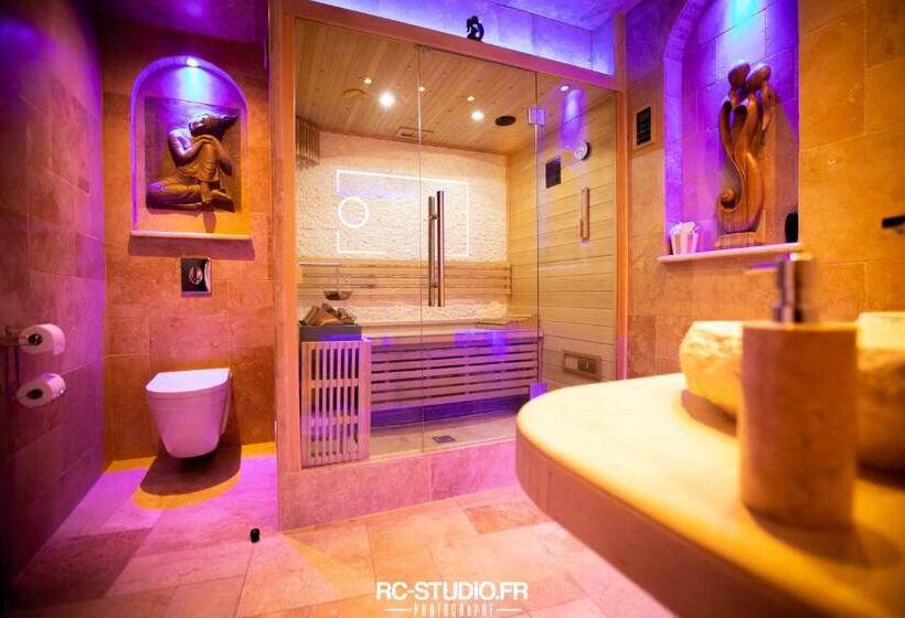 Номер Стандарт, Loveroom La Garçonn Hyeres
