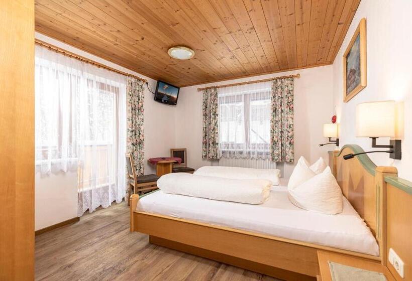 آپارتمان 1 خوابه با بالکن, Appartement Pension Auhof