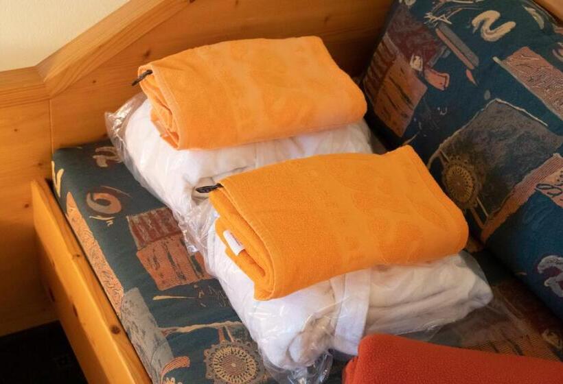 Comfort room with balcony, Garni Oasis Loipersdorf